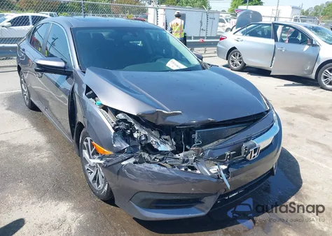 2018 Honda Civic Ex z USA, uszkodzony, nr VIN 2HGFC2F74JH581471